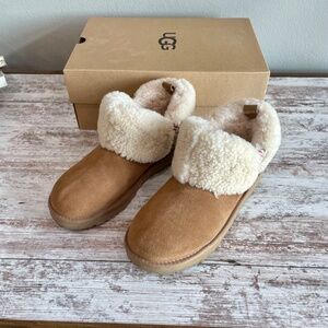 UGG ULTRA MINI UGG BRAID Chestnut Suede